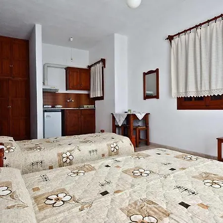 Alexios Apartment *